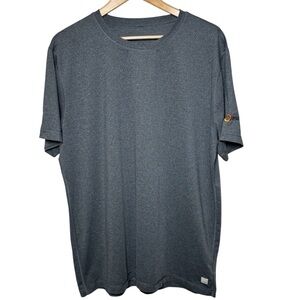 Vuori Tradewind Performance Tee T-Shirt Men's XL Gray Short Sleeve Stretch Logo